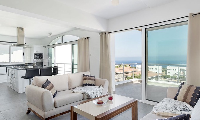 Kucukerenkoy Apartment | Joya Cyprus Golden Deluxe Penthouse with BBQ roof terrace and sunset views