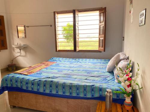 Ilam Bazar House | Joydev Padmavati Kutir
