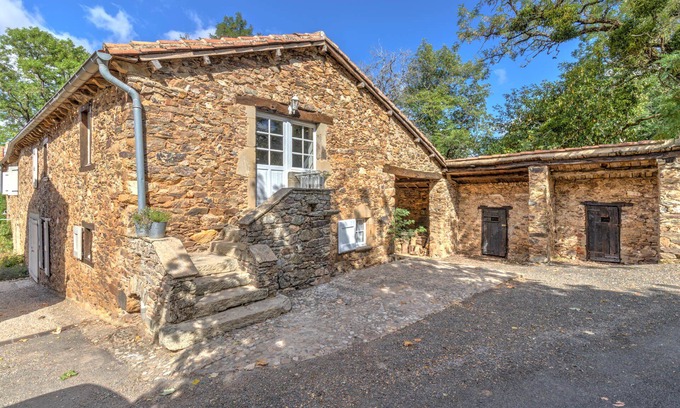 Paulinet House | Juliannes - Gîte La Pierre Etoilée Private Pool