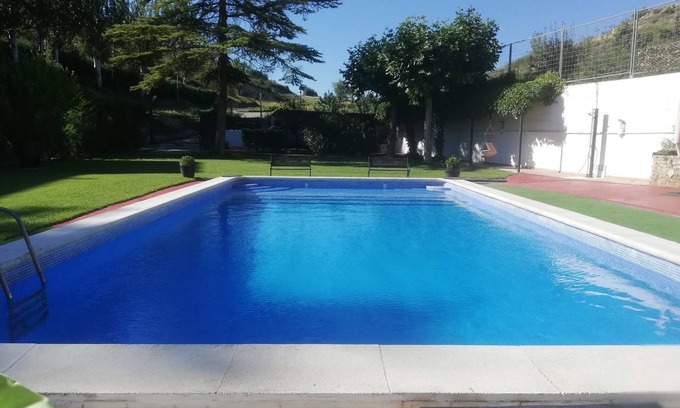 Lanciego Cottage | JUNCALVERA Villa with swimming pool in Rioja Alavesa
