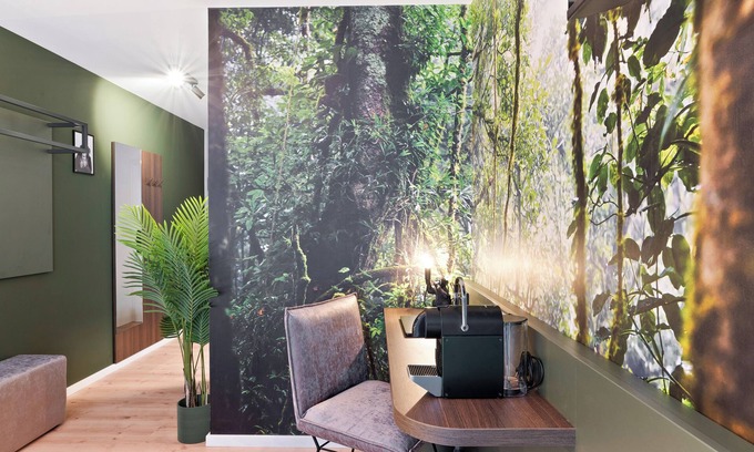 Rathaus Hotel | JUNGLE No5 Boutique Hotel - Stuttgart City-Center