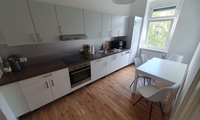 Eggenberg Apartment | Junior Suite Apartment Eleven