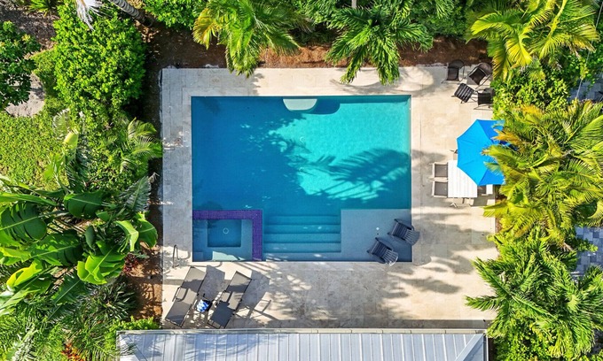 Naples Park House | Juniper Presents: Pool Paradise w/Spa – Outdoor Living + Close to Beach & Shops