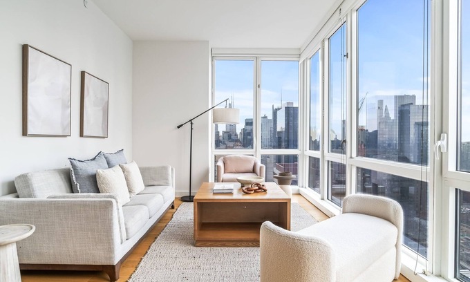 Hell's Kitchen Apartment | just a few minutes away from Time Square! Cozy 2 bed 2 bath apt.