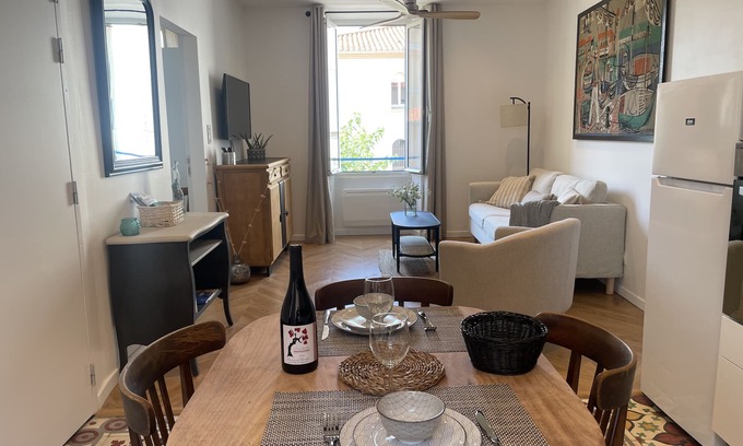 Plage d'Argeles Apartment | Just a stone's throw from the port and 300 m from a cove.