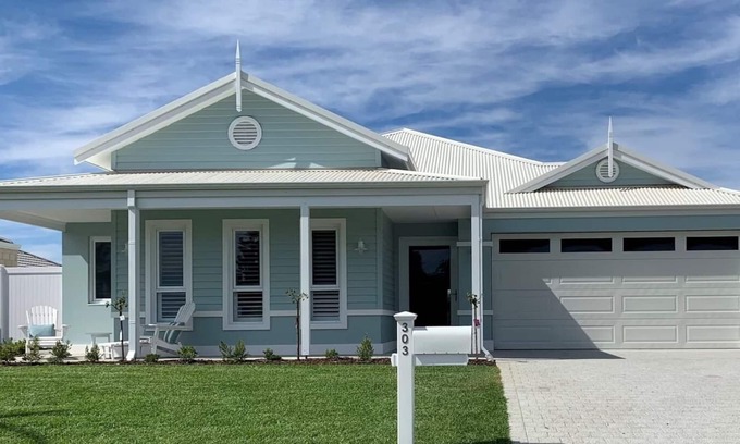 Dalyellup House | Just Beachy by Swan BnB Management