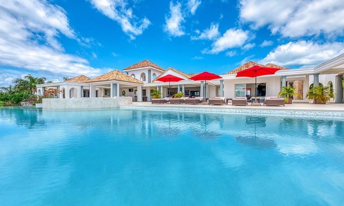 Plum Bay Villa | Just in Paradice a 3 bedroom hillside villa within a few minutes of the beach