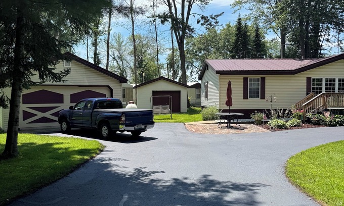 Wauksaukee House | Just listed….Lake Noguebay, 3 bedroom 2 bath home in Wausaukee, sleeps 9.