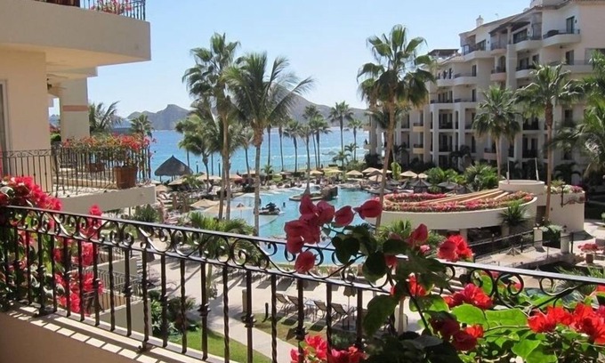 Los Cabos Condo | JUST THREE UNITS FROM THE OCEAN, Villa 1304, Beach Front Property