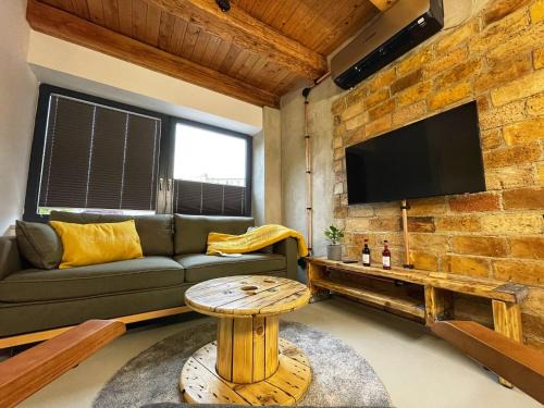 Bitterfeld Apartment | König Albert Industrie Loft