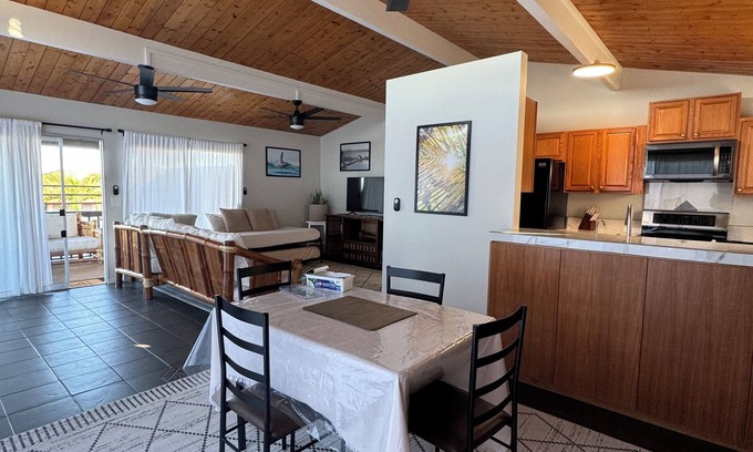 Kona Palisades Apartment | Kainani VistanNear popular attractions, airport, & grocery stores