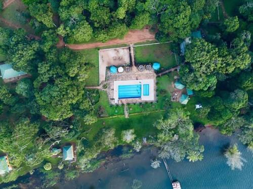 Kalangala Hotel | Kalangala Pearl Resort Beach