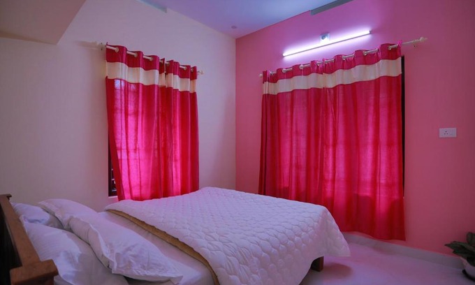 Pallivasal Villa | Kalapurayil house