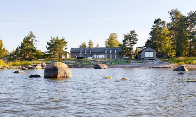 Eisma House | Kalaranna Holiday Home