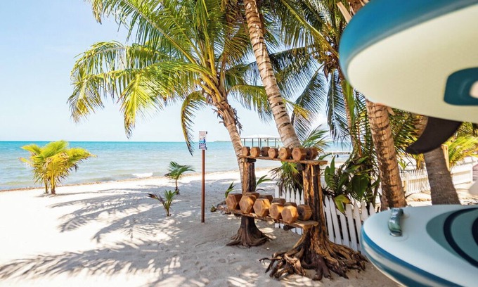 Placencia Hotel | Kalimera Beach Hotel