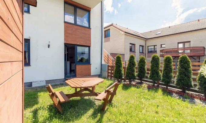 Pierwoszyno Apartment | Kalinowa 6G | Bright Apartment | Garden & Parking