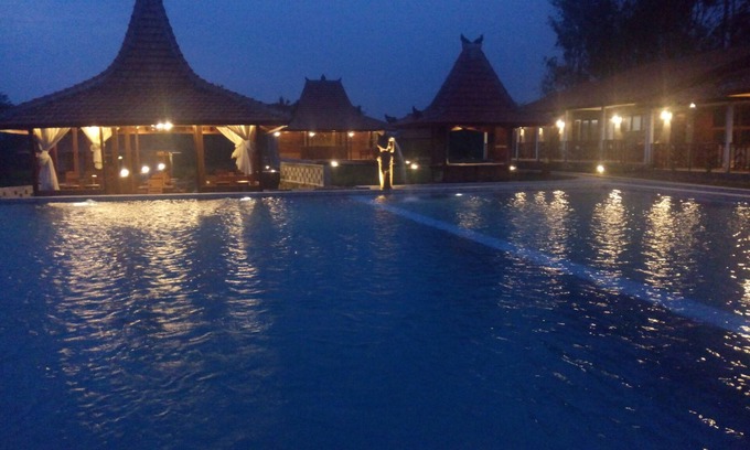 Kayangan Hotel | Kampoeng Joglo Ijen Banyuwangi
