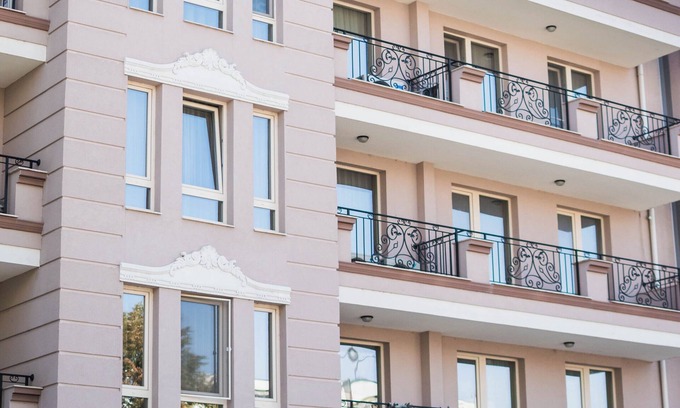 Plovdiv Old Town Apartment | Kapana Luxury City Center Apartments with Garage
