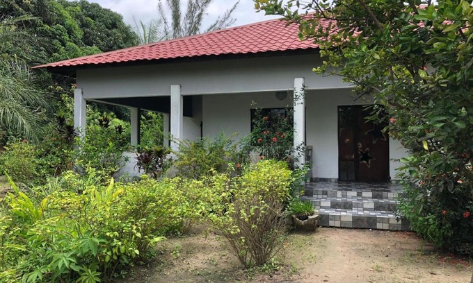 Gunjur Cabin | Karamaluu Garden Lodge