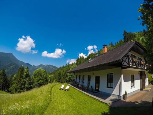 Trzic Bed & Breakfast | Karami Mountainhouse