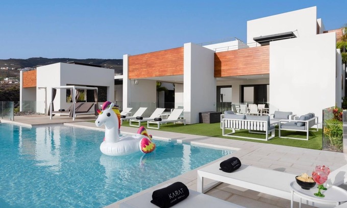 Adeje Villa | KARAT VILLA PLAYA PARAISO