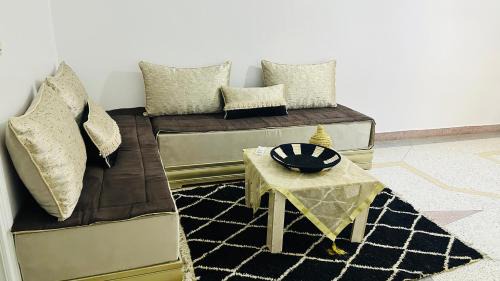 Al Aaroui Apartment | KARAZ Homestay Grand appartement avec rooftop