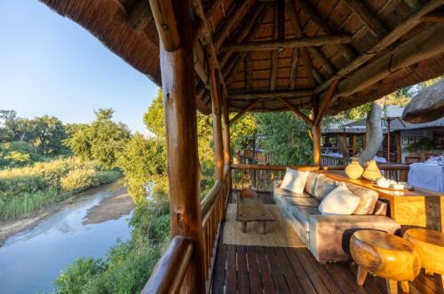Hoedspruit Cabin | Karongwe River Lodge