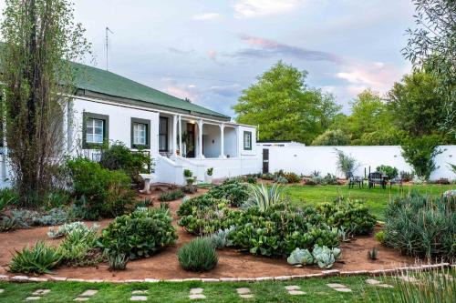Middelburg Bed & Breakfast | Karoo Ouberg Guest Lodge