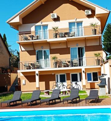 Zalakaros Apartment | Karos Bianco Apartmanház