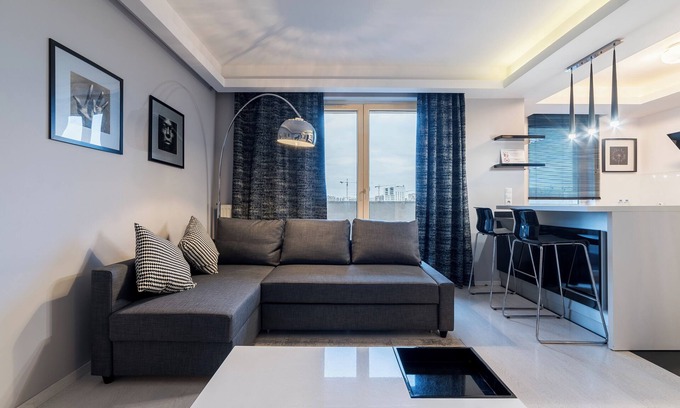 Stare Miasto District Apartment | Karpia Deluxe Apartment
