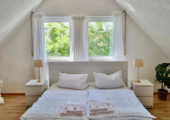 Bad Windsheim House | Karuna Haus