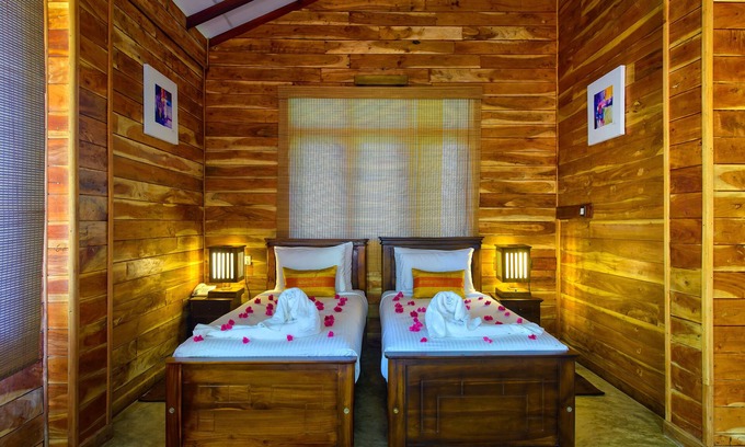 Kammala Hotel | Karunakarala Ayurveda Resort