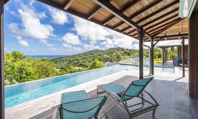 Le Marin Villa | Katy