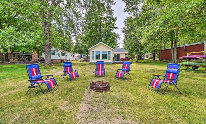 Mecosta Cottage | Kayaks & Grill: Pet-Friendly Mecosta Cottage!