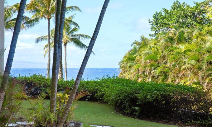 Montage Kapalua Bay Condo | KBM Resorts | Spacious 6-Bedroom Montage Kapalua Collection | Multi Unit Listing | Same Floor | Ocean Views | 2 Free Rental Cars! MON-2204/06