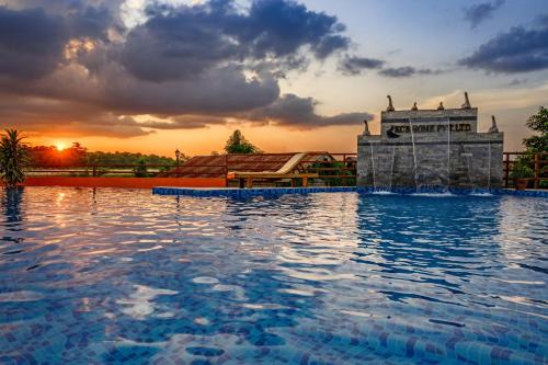 Sauraha Bed & Breakfast | KC's Home