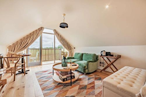 Brimpsfield House | Keepers Annexe