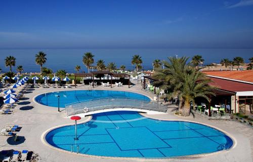 Paphos Resort | Kefalos Beach Tourist Village