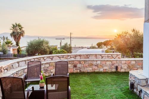 Paralia Vergas House | Kelly's Sunset Apartment 1 Κalamata