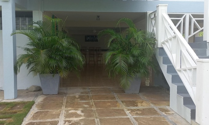 Lances Bay Villa | Kelso Sunset Villas - Single Villa (Sunset)