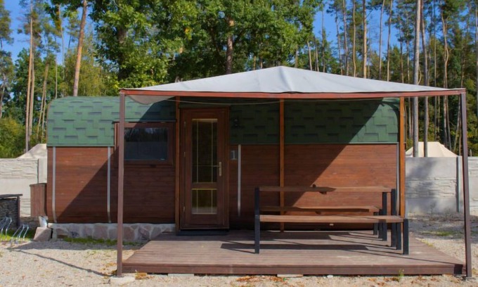 Hradec Kralove House | Kemp Stříbrný rybník by Interhome