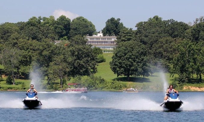Aurora Resort | Kenlake State Resort Park