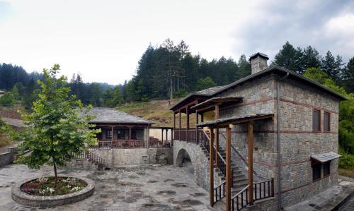Vovousa Hotel | Kerasies Guesthouse