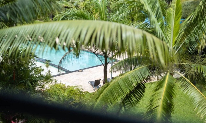 Kewarra Beach Apartment | Kewarra Beach Studio Apt with Resort Pool & BBQ