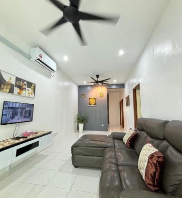 Seri Manjung House | KH Homestay 2 Seri Manjung