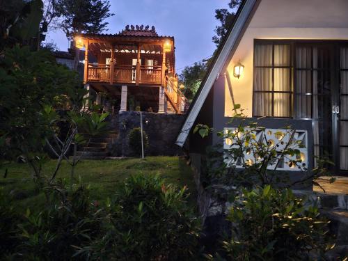 Banjarasri Villa | Khethech House