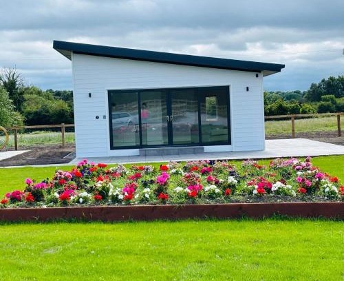 Knockaderry Cross Roads Apartment | Kildare Holiday Apartments No 1
