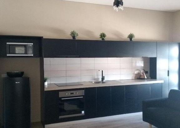 Leeton Hotel | Kindred Parkside Apartments