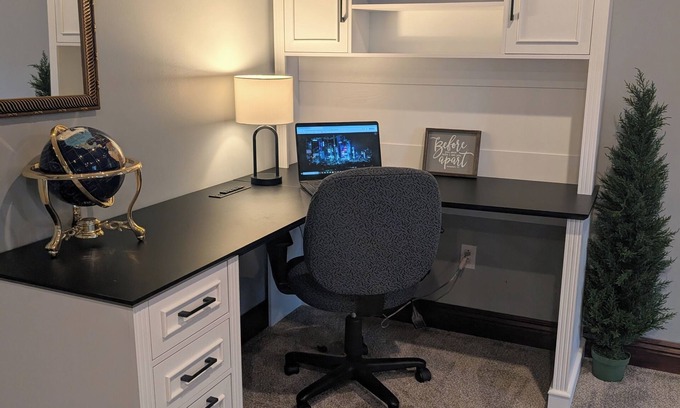 Mansfield Apartment | king Bed & a Sofa Queen bed in private Apt in Center of Mansfield