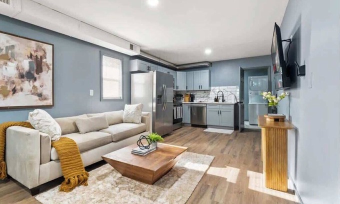 Lemont Apartment | King Bed + Wifi | LCP Collection